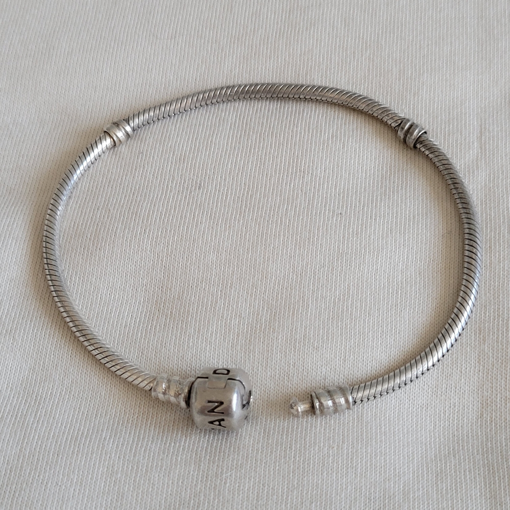 Pandora Moments Barrel Clasp Snake Chain Bracelet